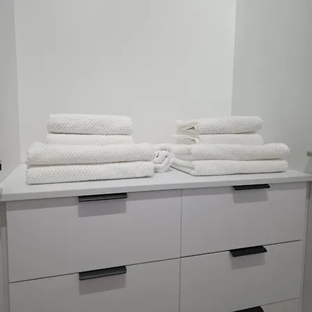 Modern 2 Bedroom In Bucharest, Vitan Area * Бухарест