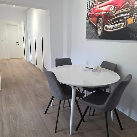 Modern 2 Bedroom In Bucharest, Vitan Area Apartamento *